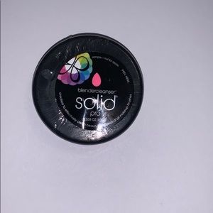Beauty Blender Cleaner Solid Pro 🗣
